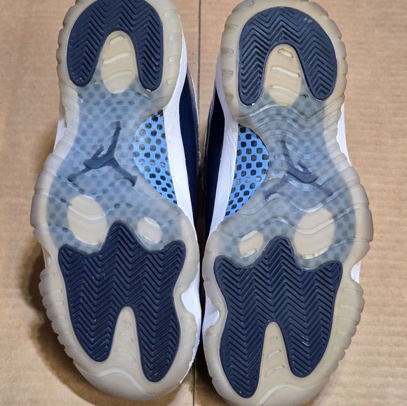 Size 8.5 - Jordan 11 Retro High Win Like '82 - Picture 6 of 6